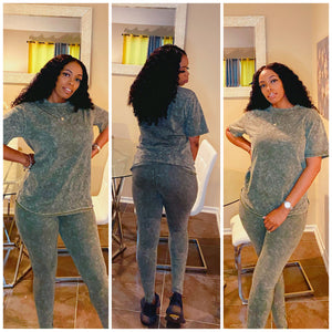 TWO PIECE SET