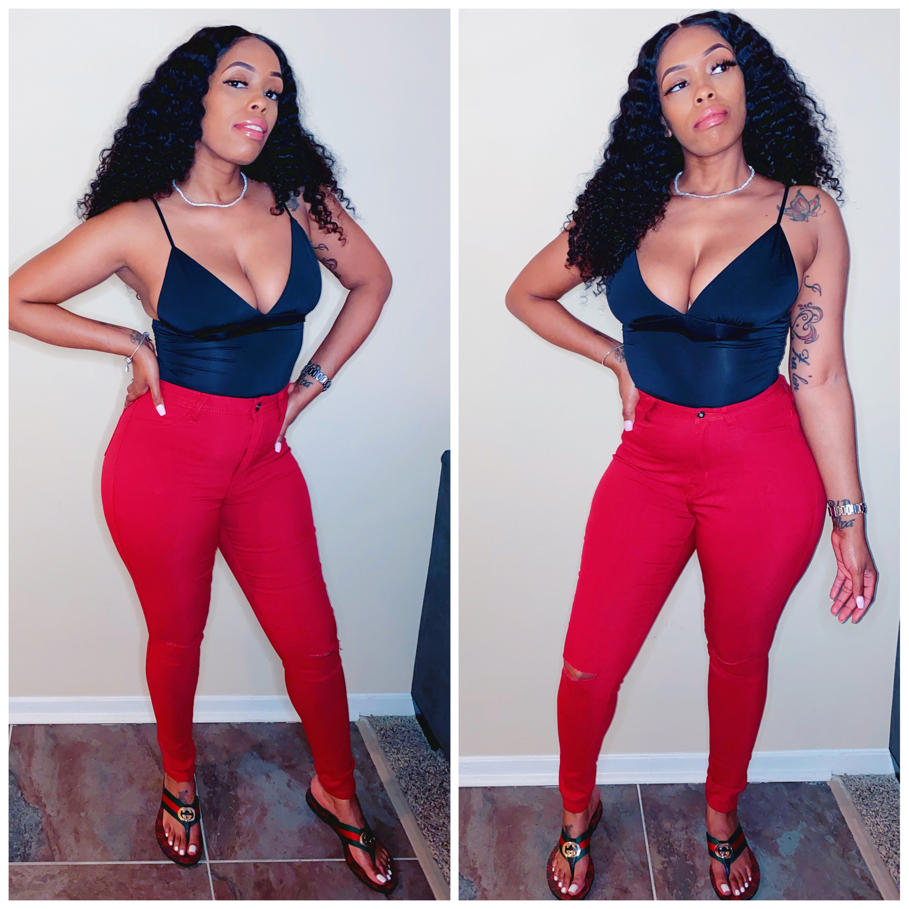 High Waisted Jeans with Slits at the Knee
