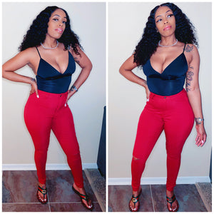High Waisted Jeans with Slits at the Knee